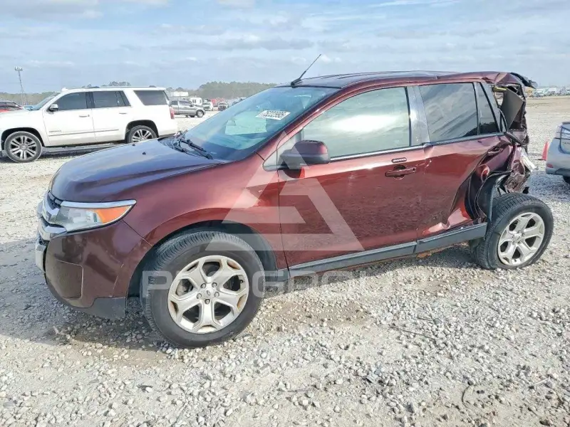 2012 Ford EDGE photo
