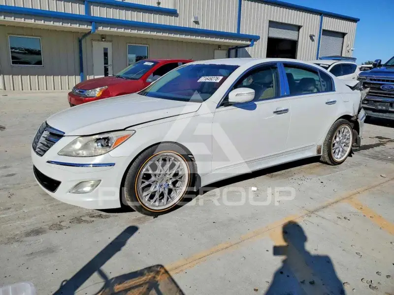2012 Hyundai Genesis фото