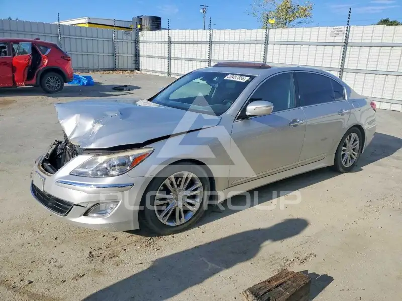 2012 Hyundai Genesis фото