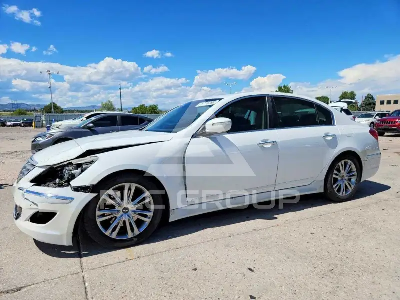 2012 Hyundai Genesis фото
