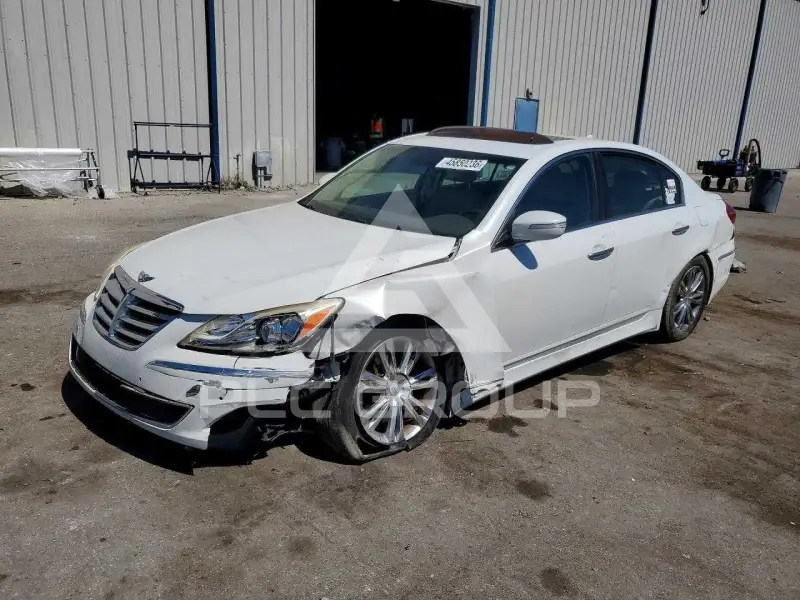 2012 Hyundai Genesis photo