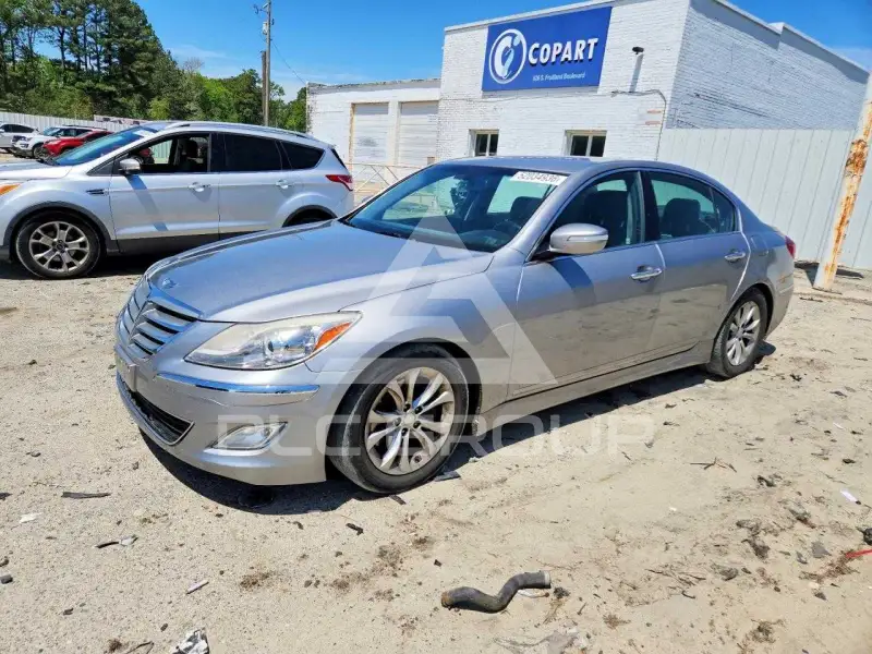 2012 Hyundai Genesis фото