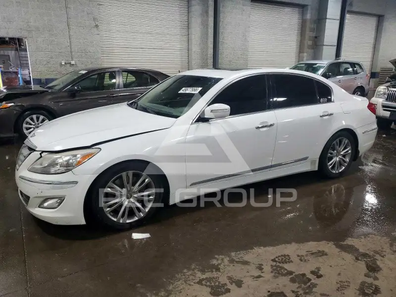 2012 Hyundai Genesis фото