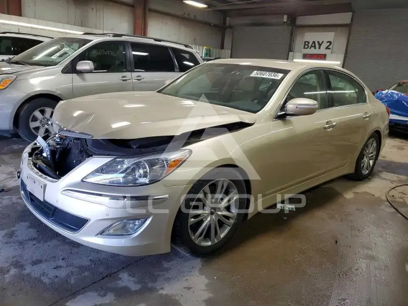 2012 Hyundai Genesis photo