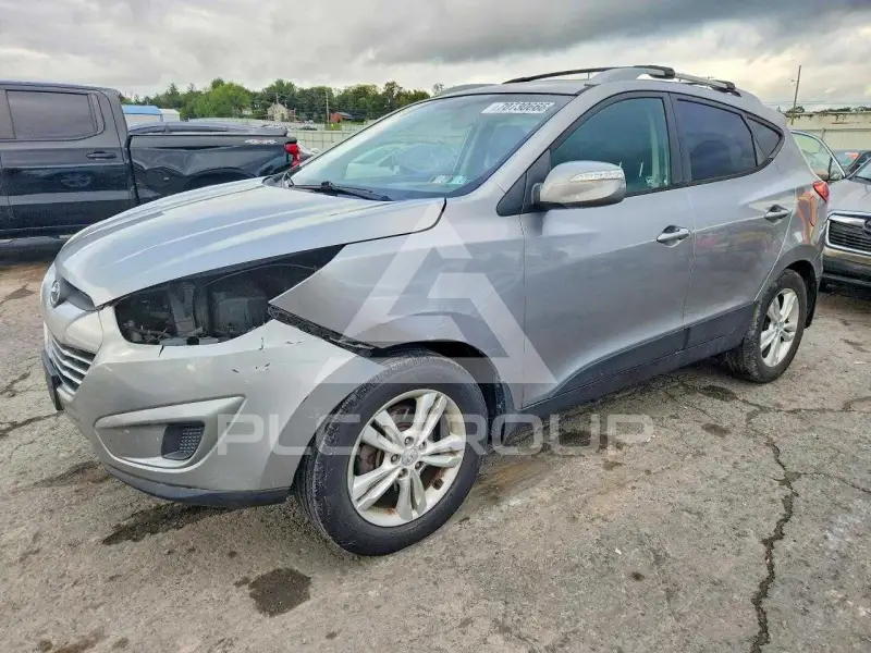 2012 Hyundai Tucson photo