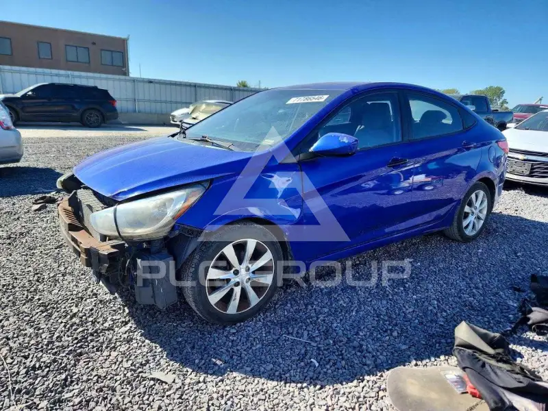 2012 Hyundai Accent фото