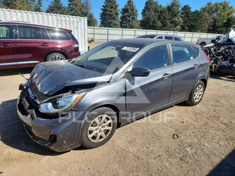 2012 Hyundai Accent фото