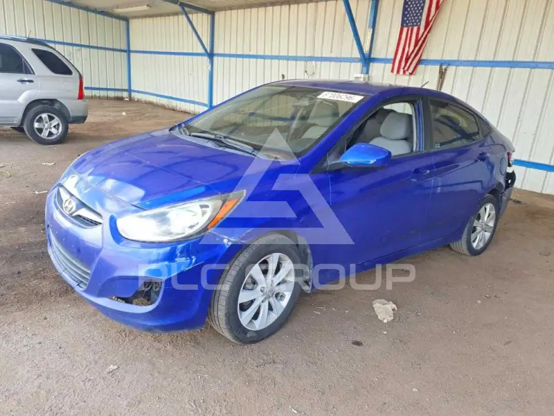 2012 Hyundai Accent фото