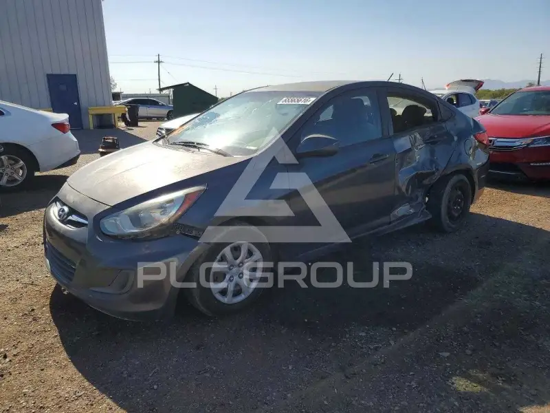 2012 Hyundai Accent photo