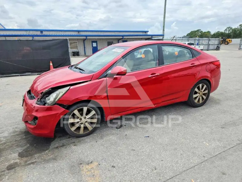 2012 Hyundai Accent фото