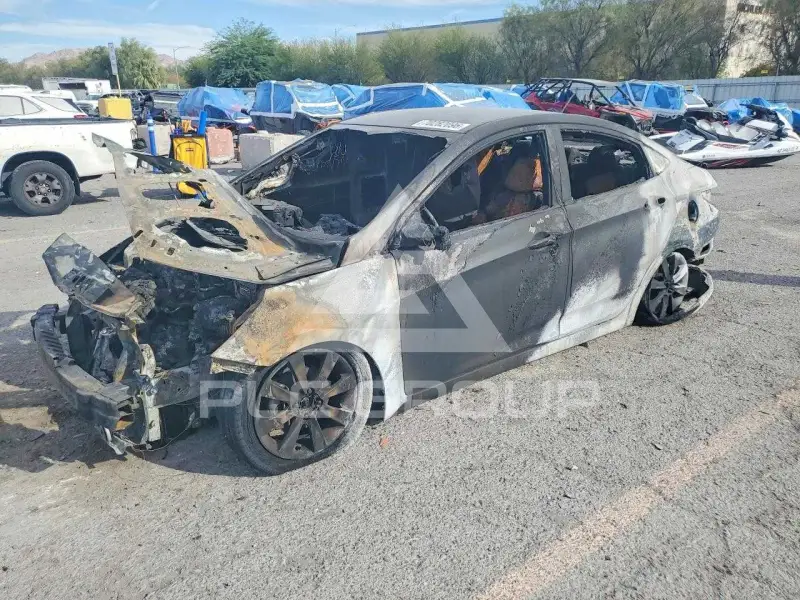 2012 Hyundai Accent photo