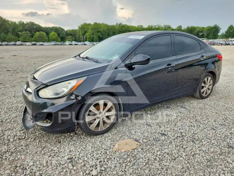 2012 Hyundai Accent фото