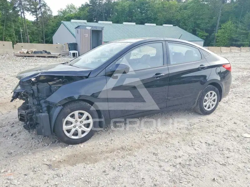 2012 Hyundai Accent фото