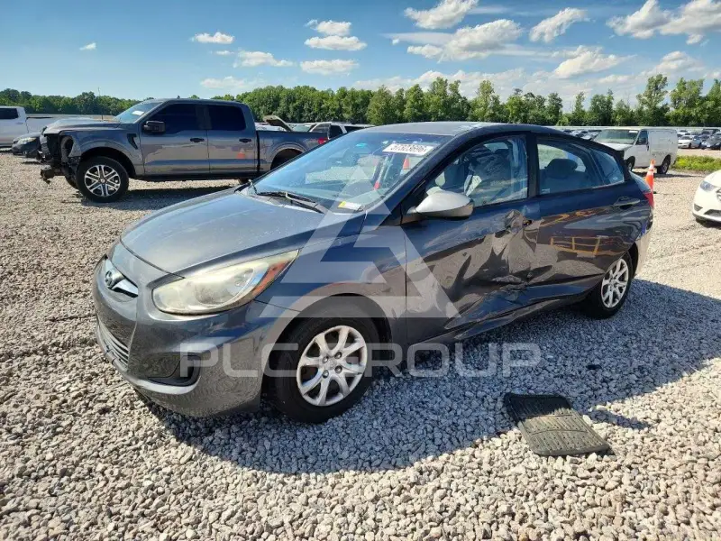 2012 Hyundai Accent фото