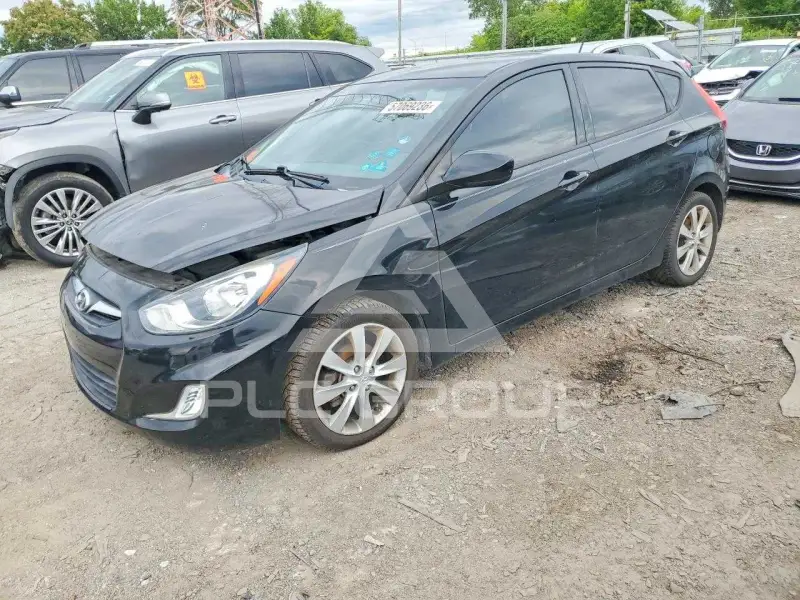2012 Hyundai Accent photo