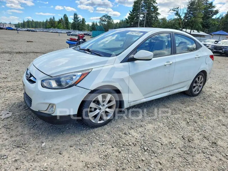 2012 Hyundai Accent фото