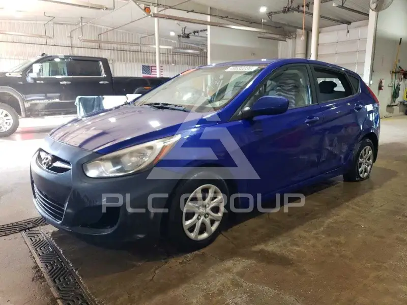 2012 Hyundai Accent photo