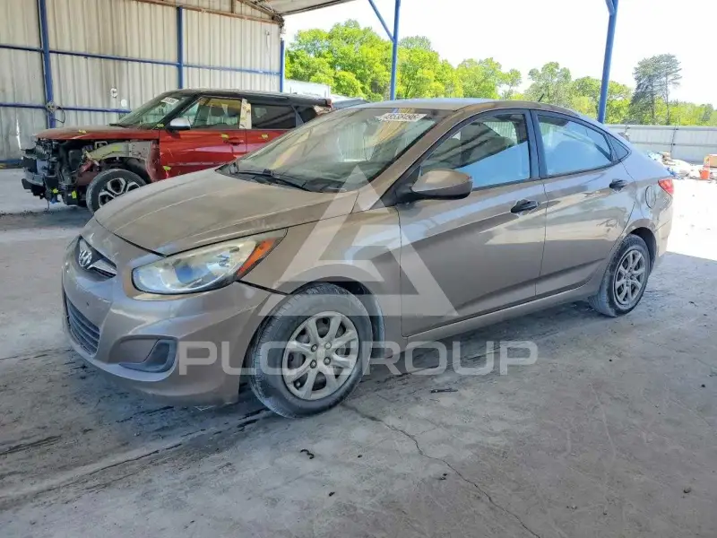 2012 Hyundai Accent photo