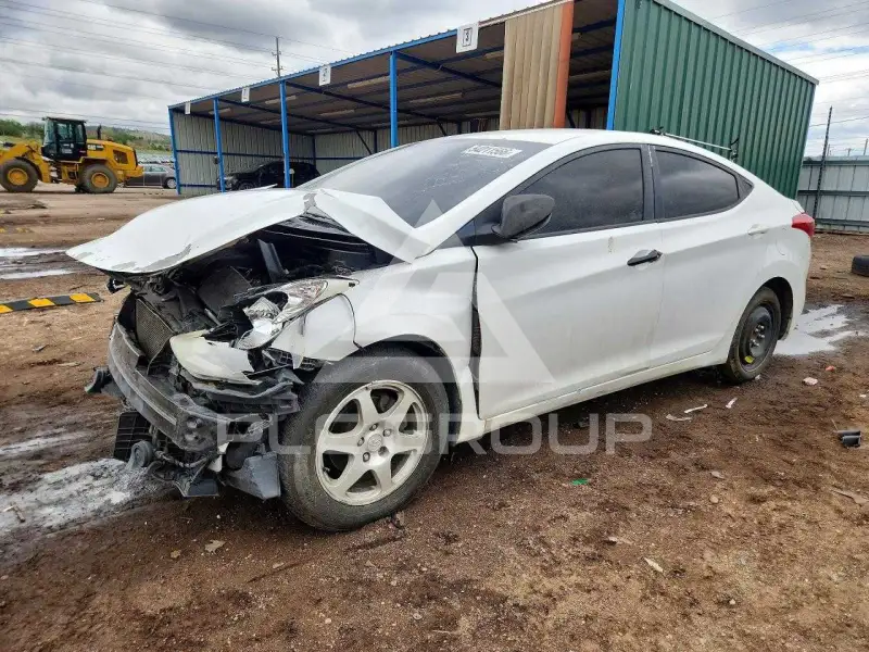 2012 Hyundai Elantra photo