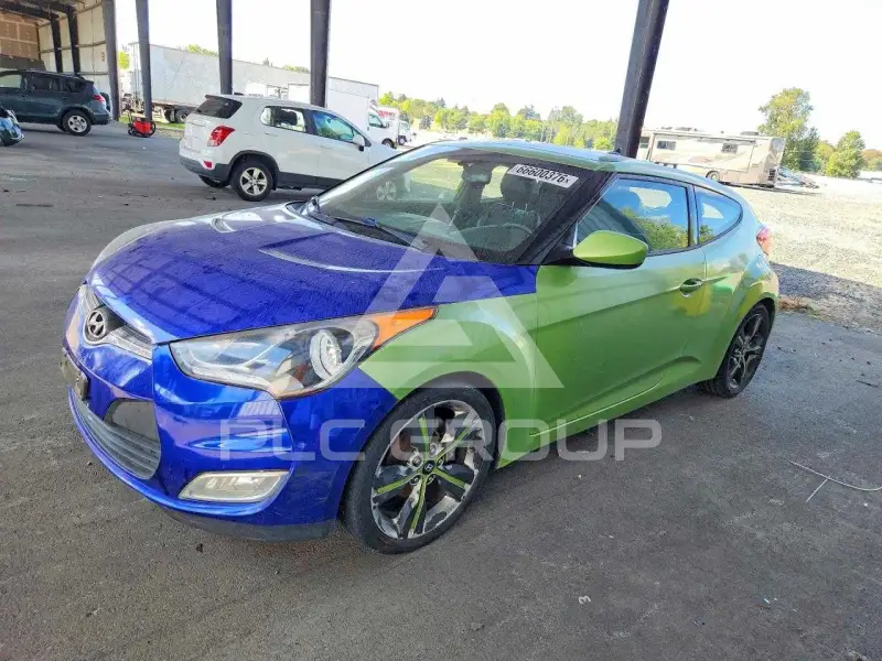 2012 Hyundai Veloster фото