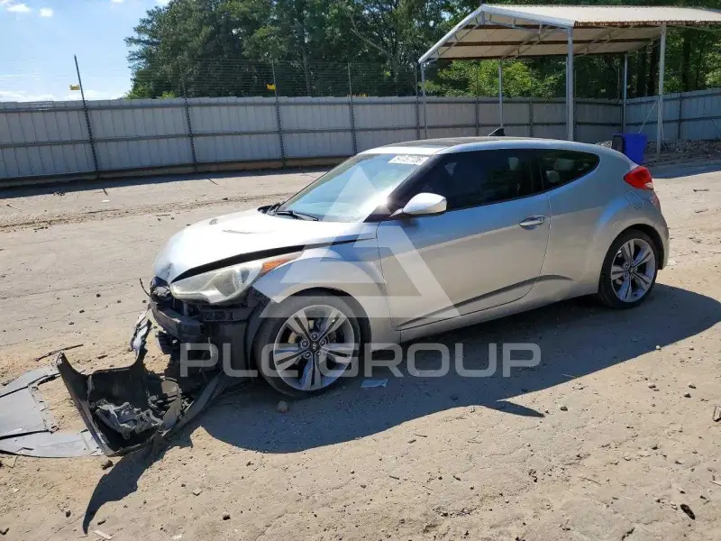 2012 Hyundai Veloster photo