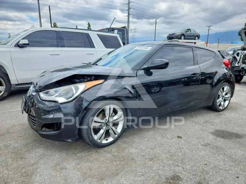 2012 Hyundai Veloster photo