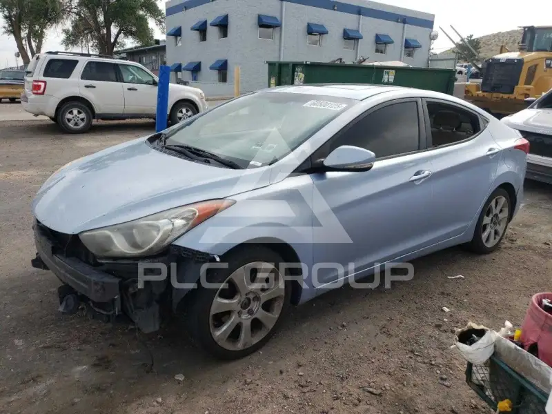 2012 Hyundai Elantra фото