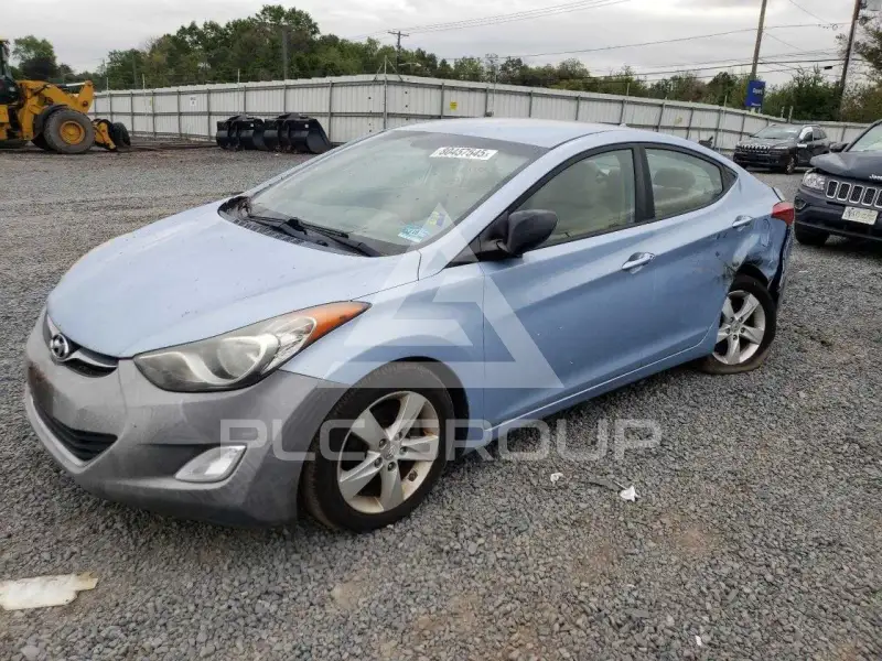 2012 Hyundai Elantra фото