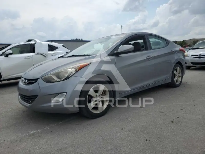 2012 Hyundai Elantra фото