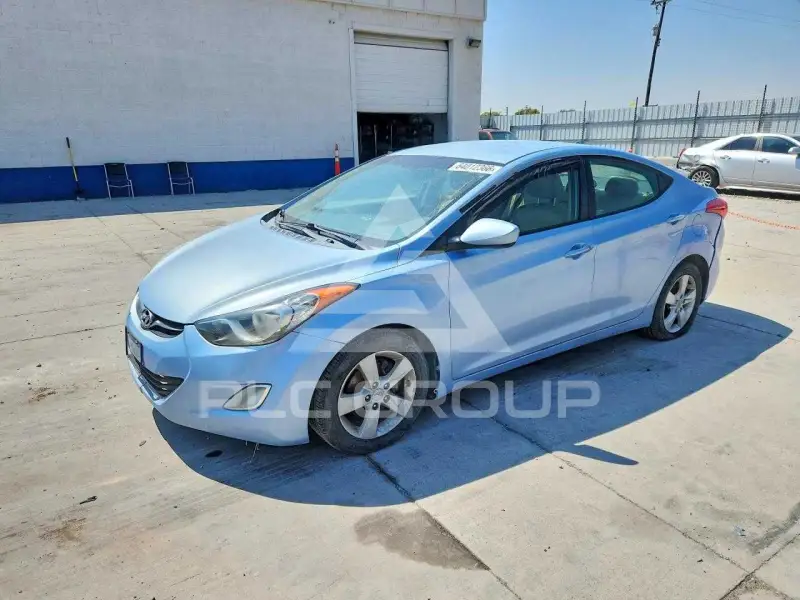 2012 Hyundai Elantra фото