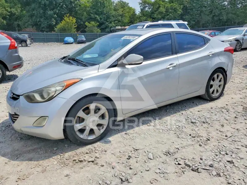 2012 Hyundai Elantra фото
