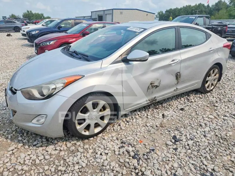 2012 Hyundai Elantra фото