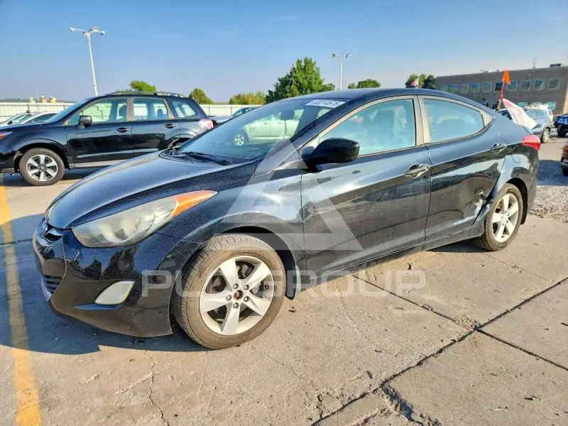 2012 Hyundai Elantra фото