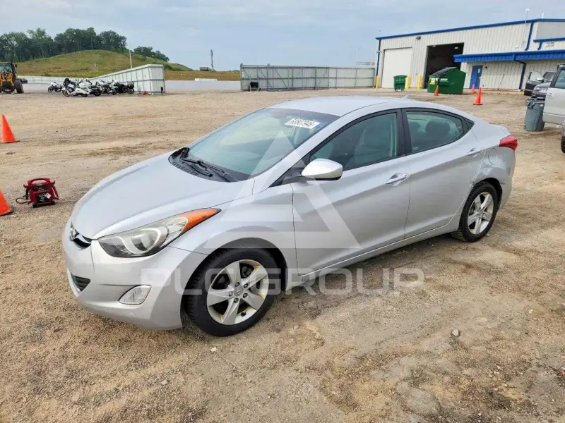 2012 Hyundai Elantra фото