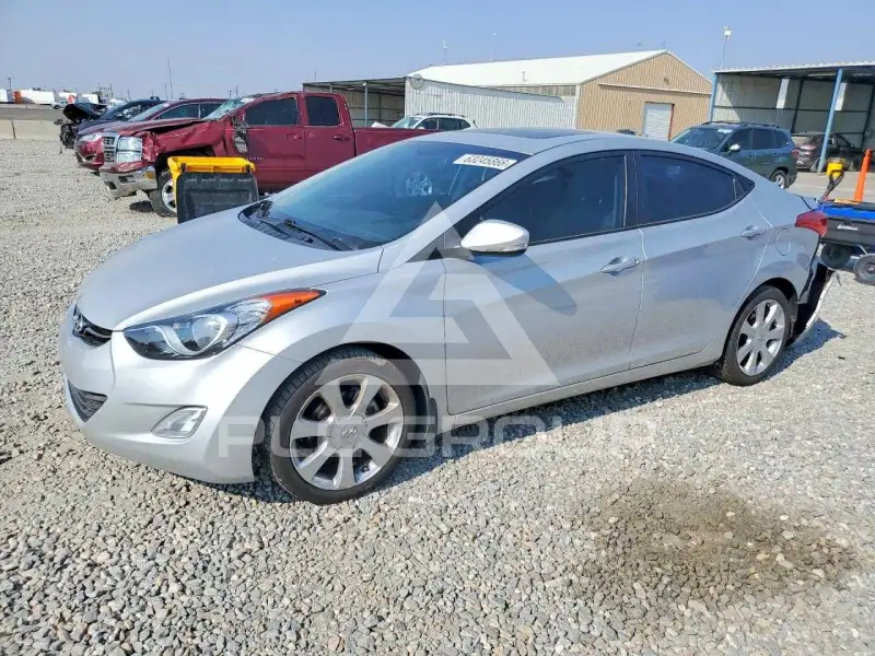 2012 Hyundai Elantra photo