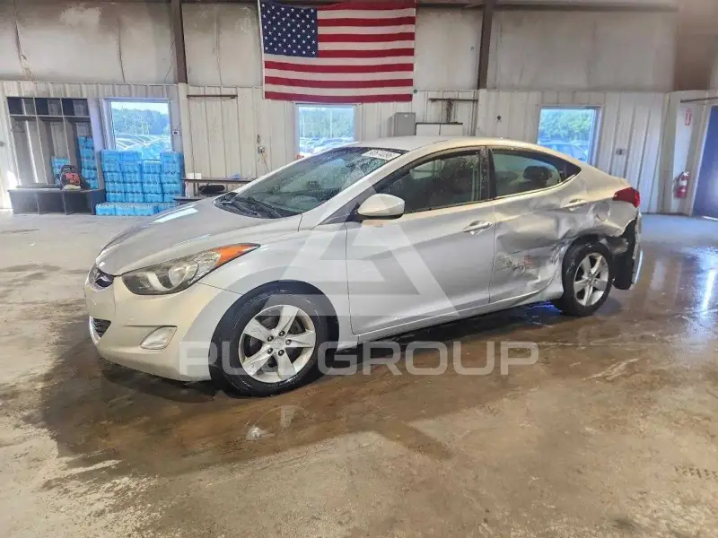 2012 Hyundai Elantra фото