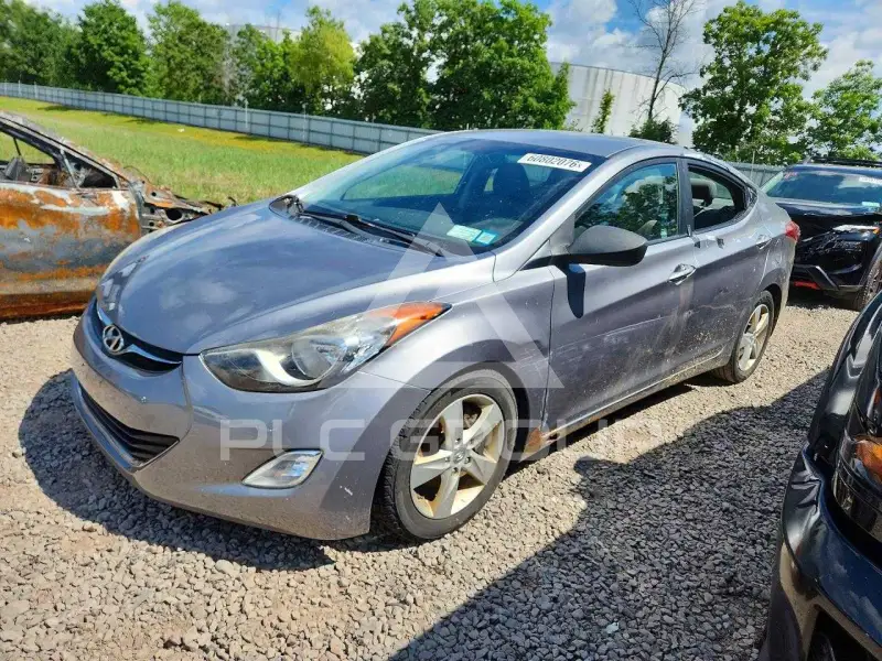 2012 Hyundai Elantra фото