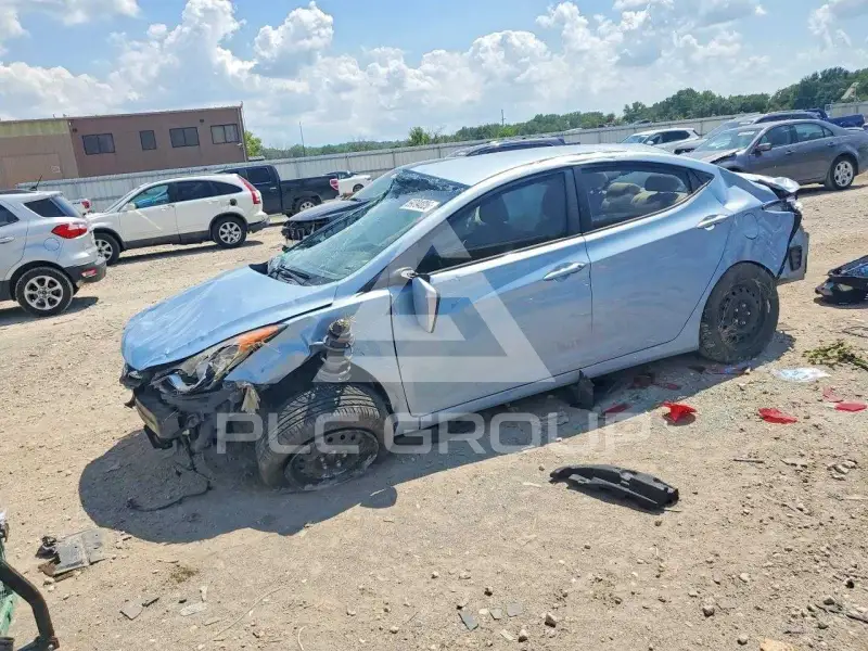 2012 Hyundai Elantra фото