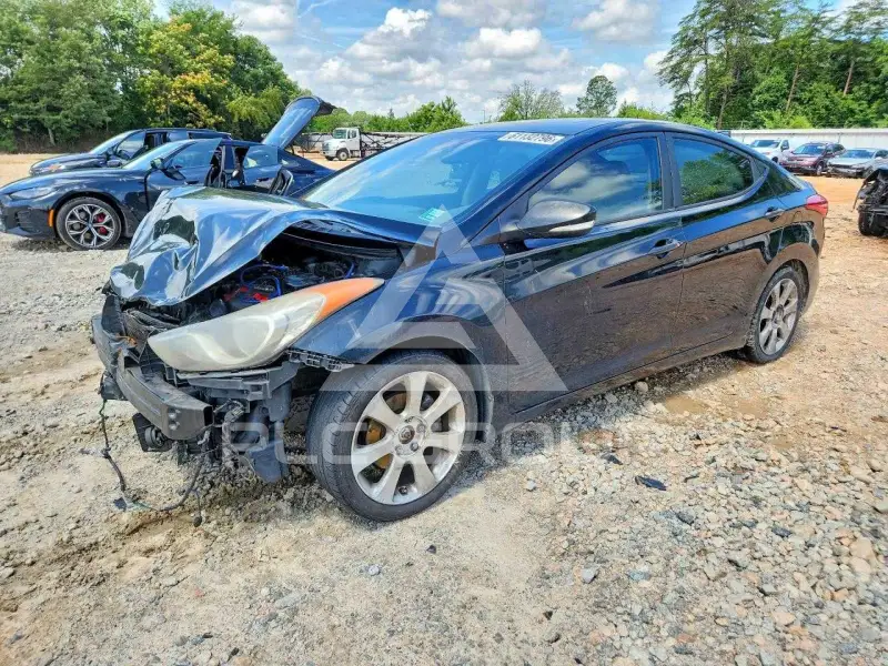 2012 Hyundai Elantra фото