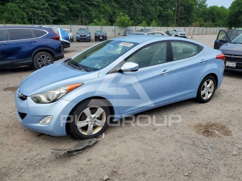 2012 Hyundai Elantra фото