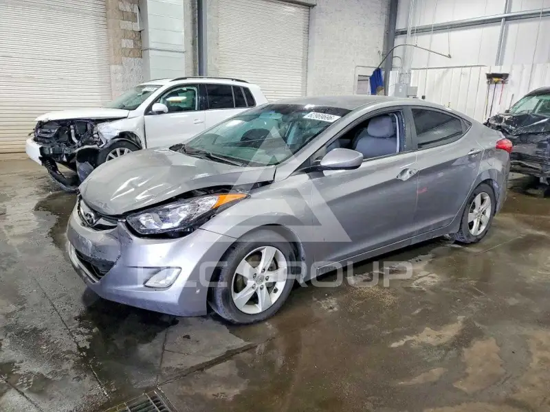 2012 Hyundai Elantra фото