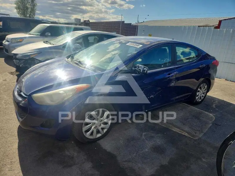 2012 Hyundai Elantra photo