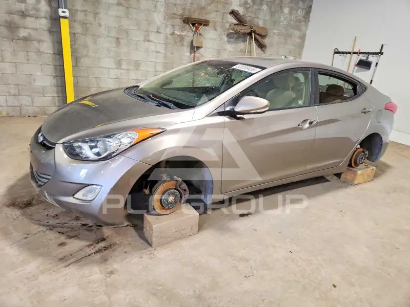 2012 Hyundai Elantra фото