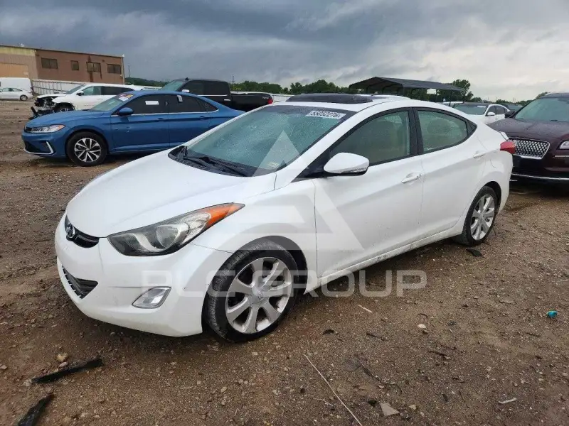 2012 Hyundai Elantra фото