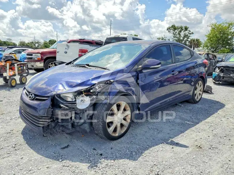 2012 Hyundai Elantra фото
