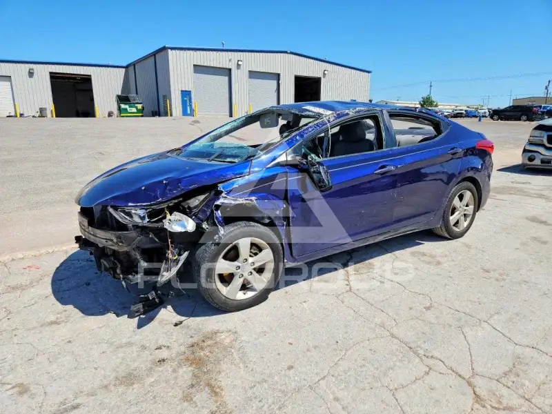 2012 Hyundai Elantra photo