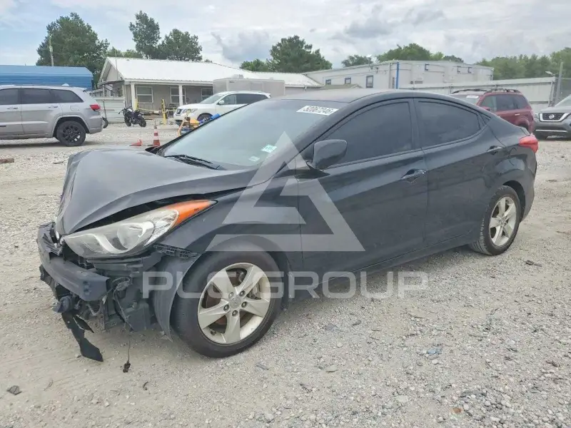 2012 Hyundai Elantra photo