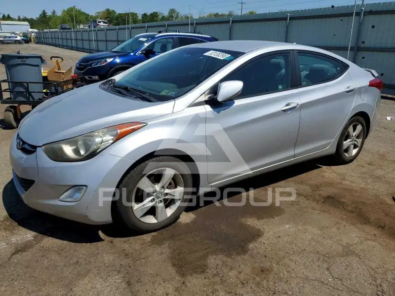 2012 Hyundai Elantra фото