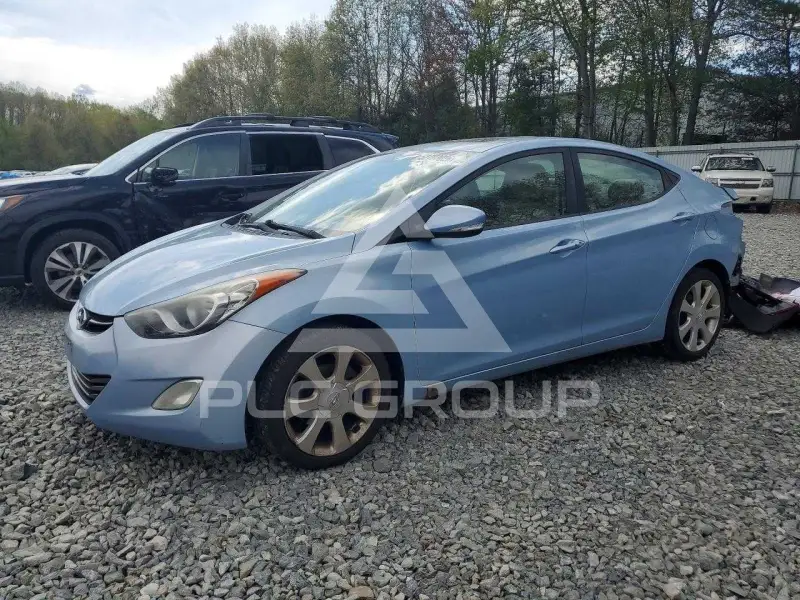2012 Hyundai Elantra фото