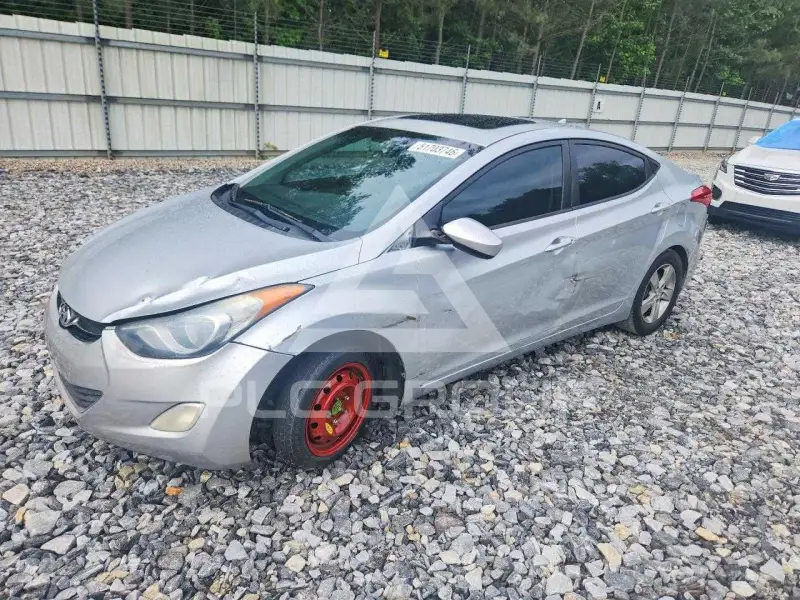 2012 Hyundai Elantra фото